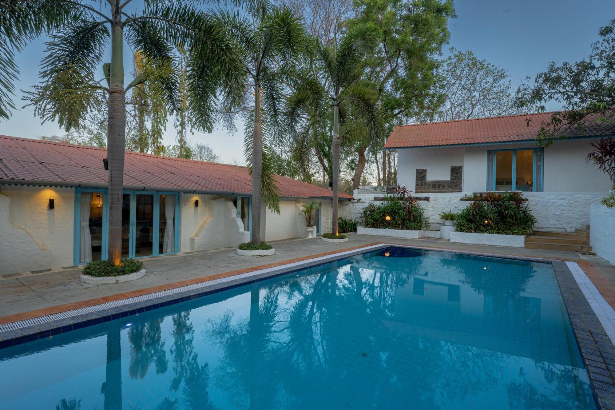 Lohonostays Villa Santorini 阿里巴格 外观 照片