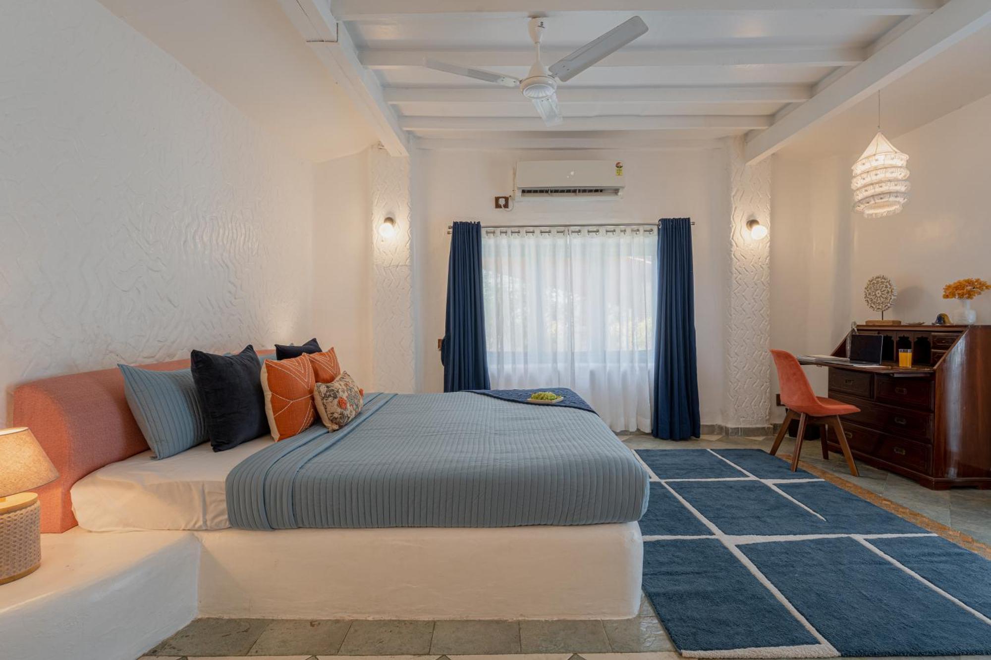 Lohonostays Villa Santorini 阿里巴格 外观 照片