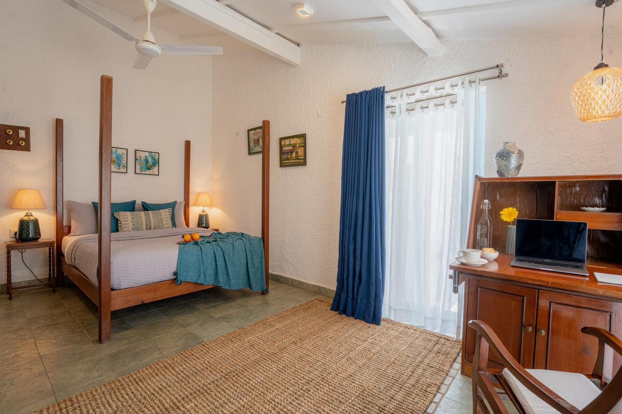 Lohonostays Villa Santorini 阿里巴格 外观 照片