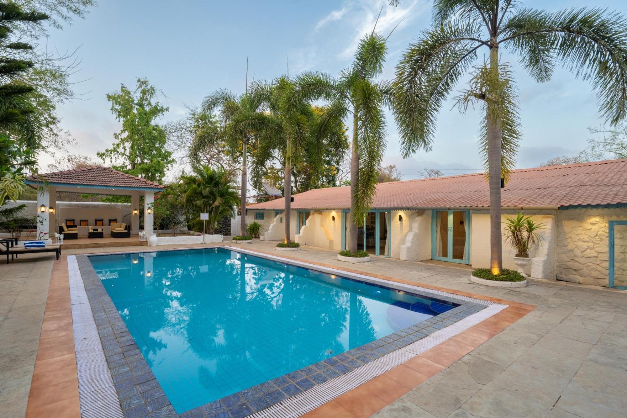 Lohonostays Villa Santorini 阿里巴格 外观 照片