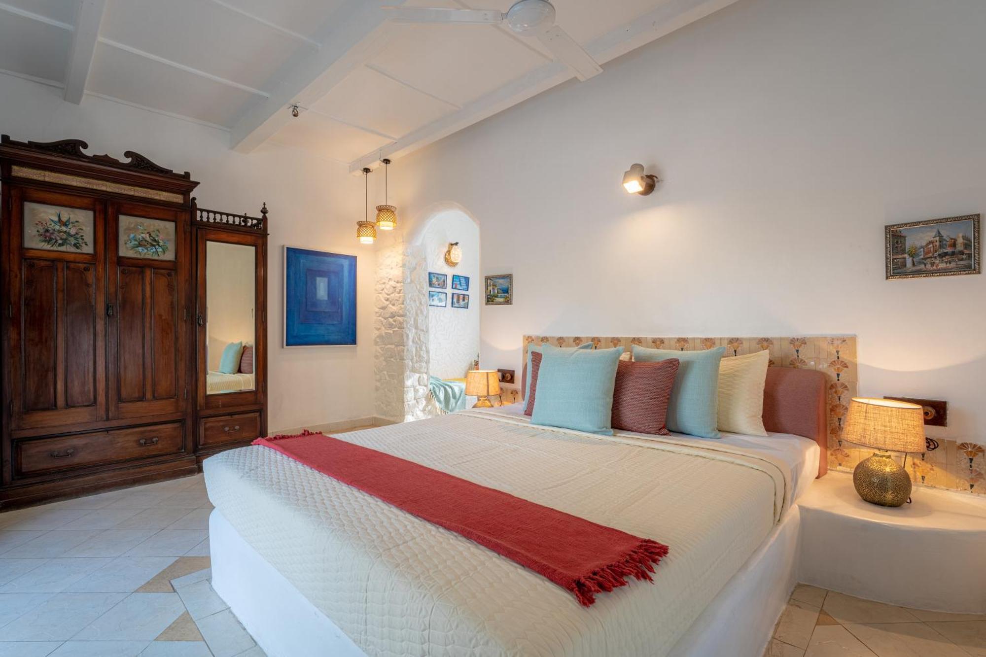 Lohonostays Villa Santorini 阿里巴格 外观 照片