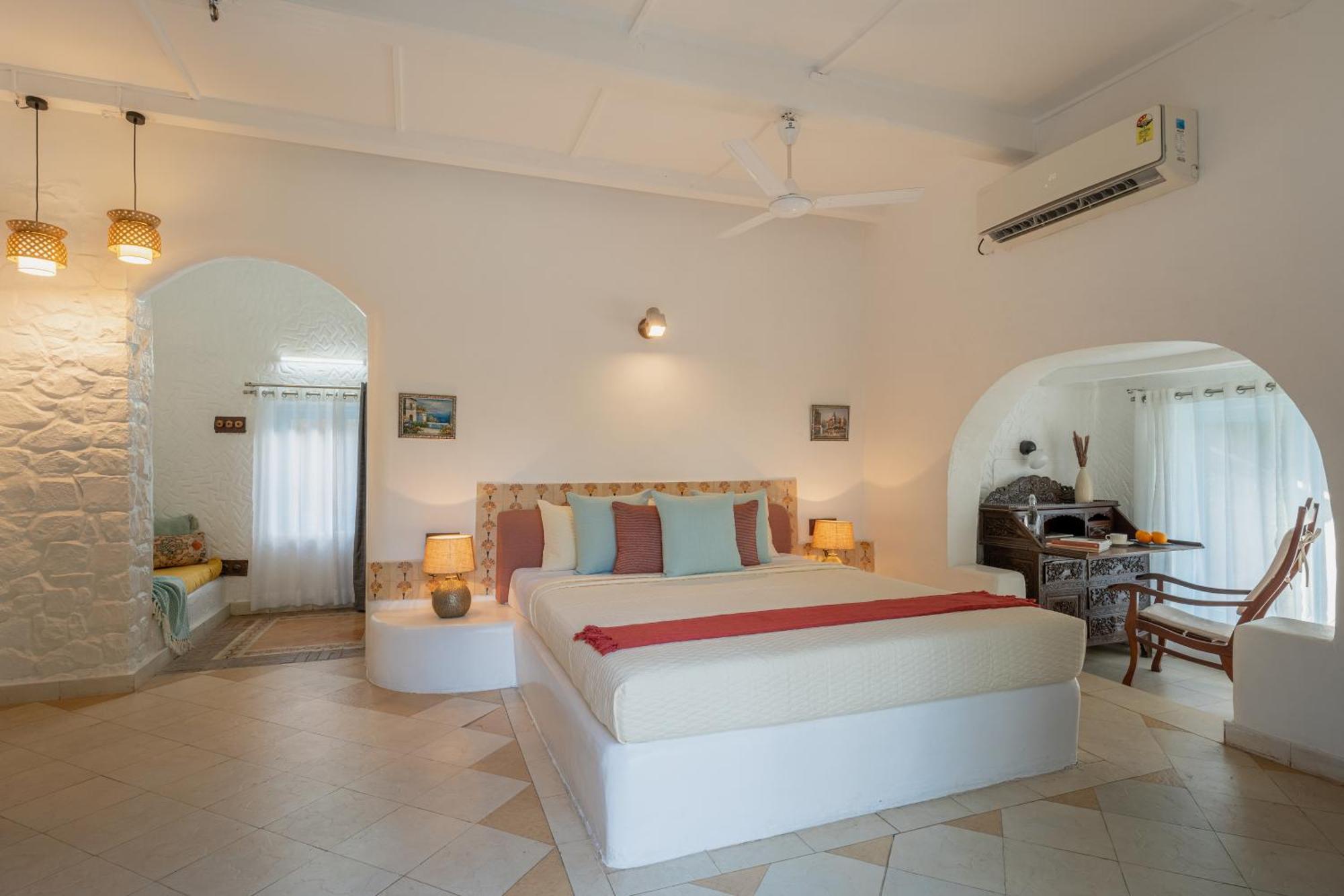 Lohonostays Villa Santorini 阿里巴格 外观 照片
