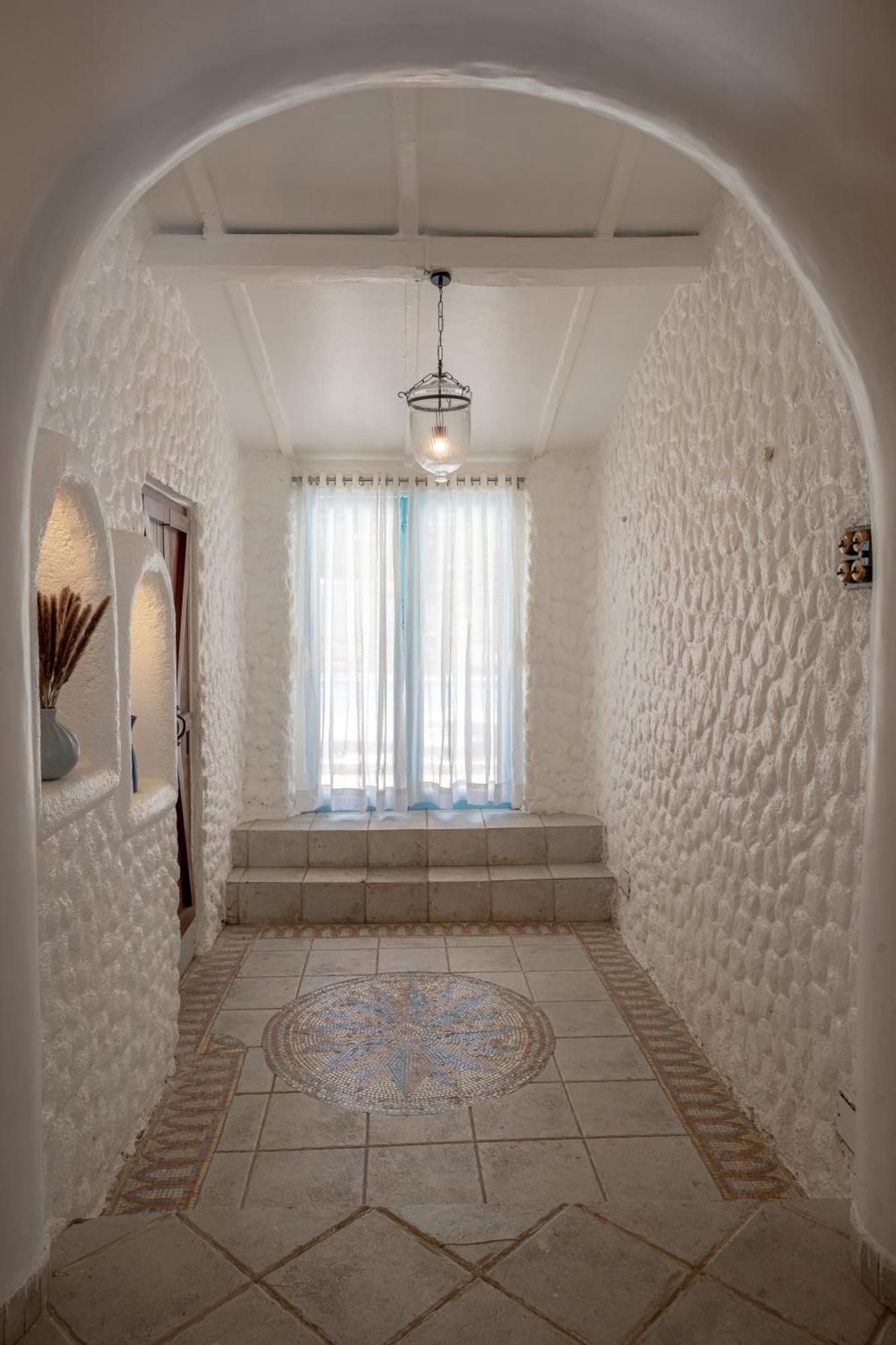 Lohonostays Villa Santorini 阿里巴格 外观 照片