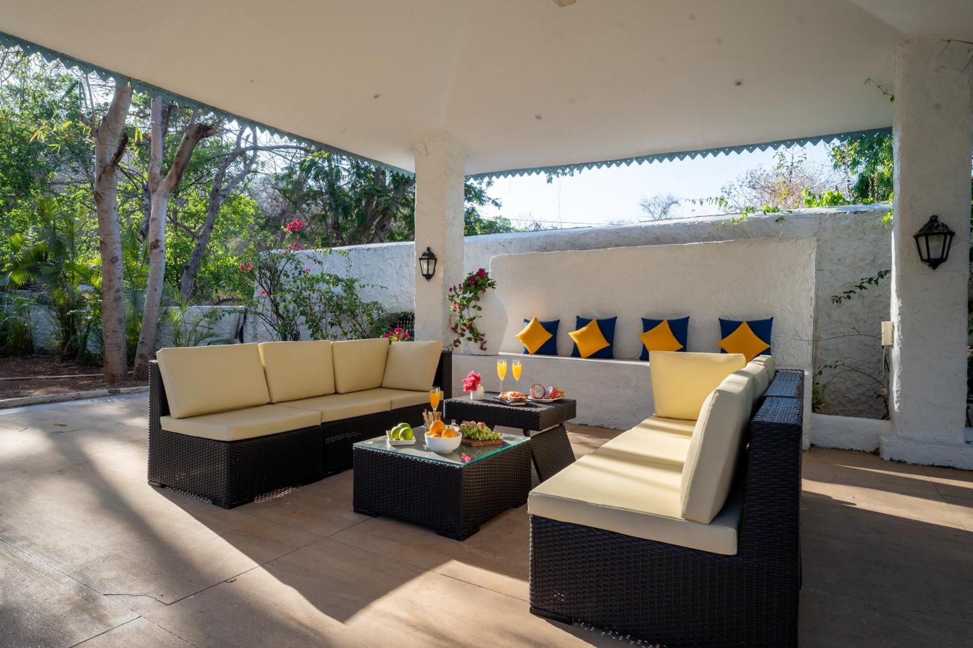 Lohonostays Villa Santorini 阿里巴格 外观 照片